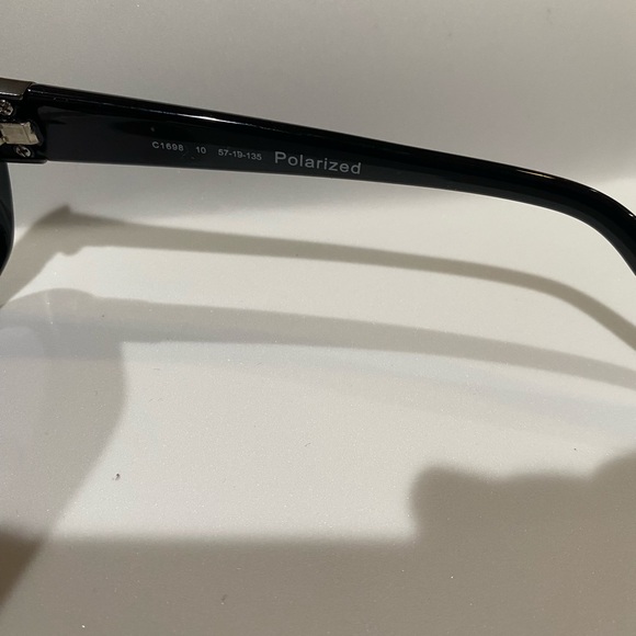 Sunglasses - Picture 6 of 7